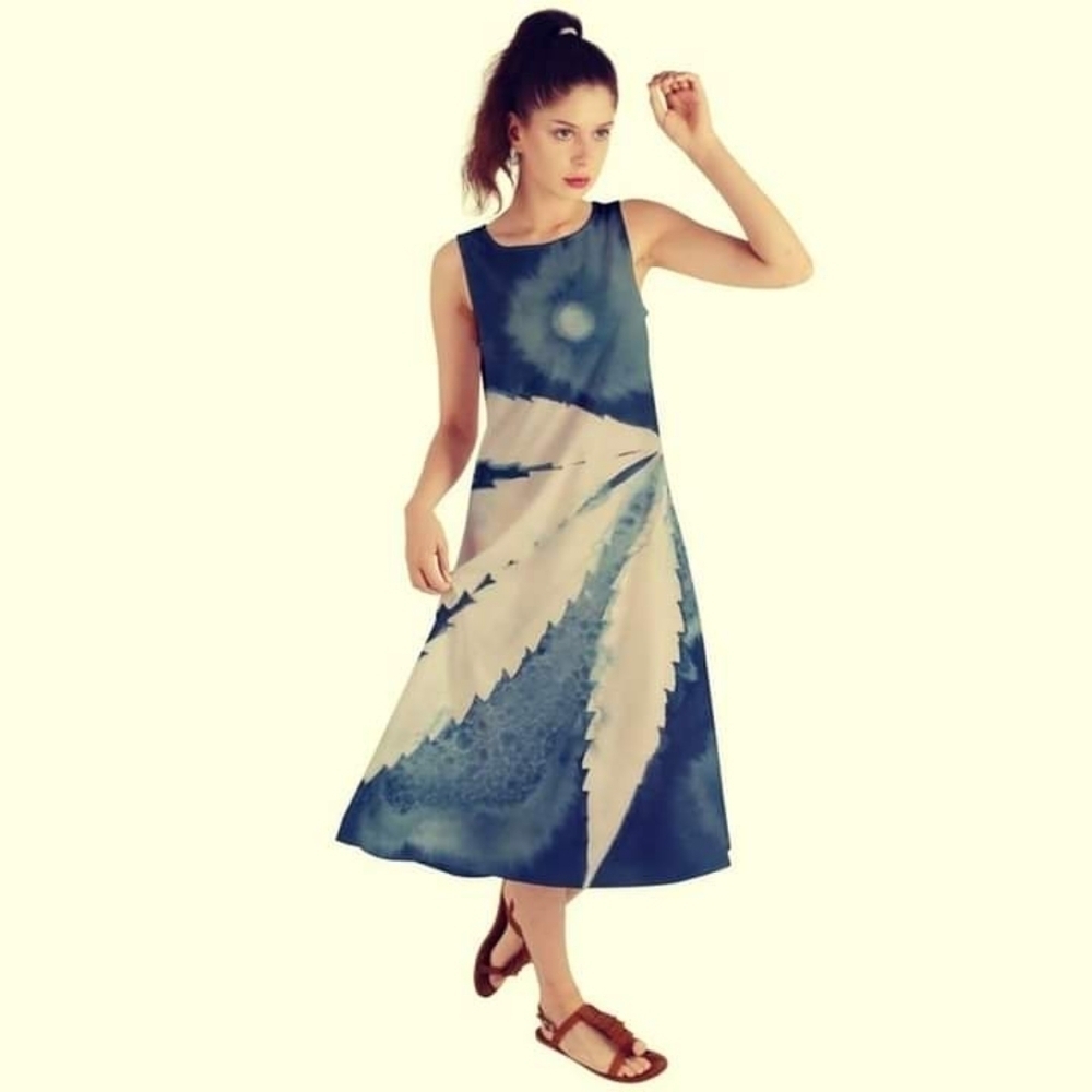 Yajuana Wear Maxi Dress Botanical Art Print Large